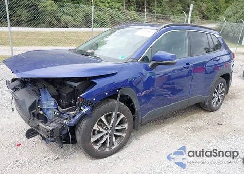 2023 Toyota Corolla Cross Xle from USA, damaged, VIN 7MUDAABG3PV052752